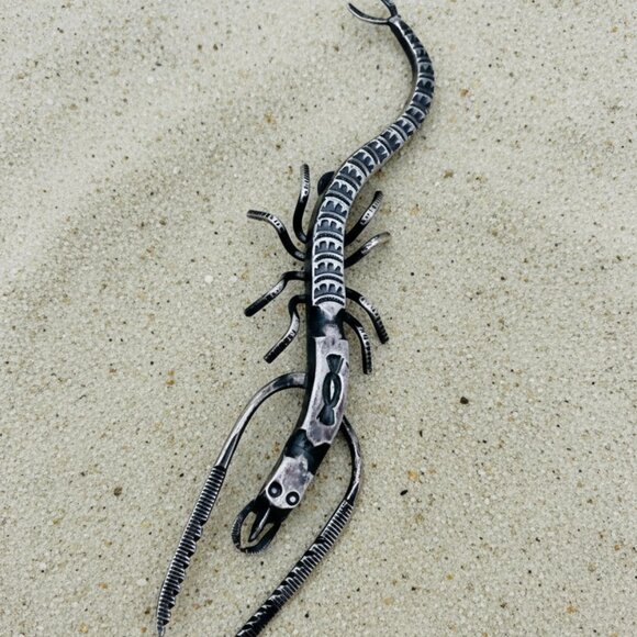 VINTAGE UITA 22 Navajo Sterling Silver SCORPION Brooch Pin Large Dean Kirk Tradi - Picture 9 of 12